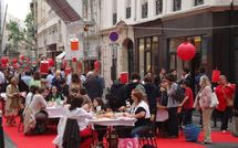 24 juin 2010 : Traditionnel dîner de rue dans la rue Cler